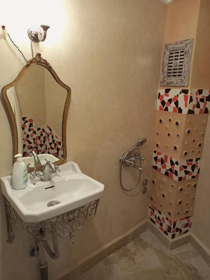 Riad La Santa شفشاون المظهر الخارجي الصورة